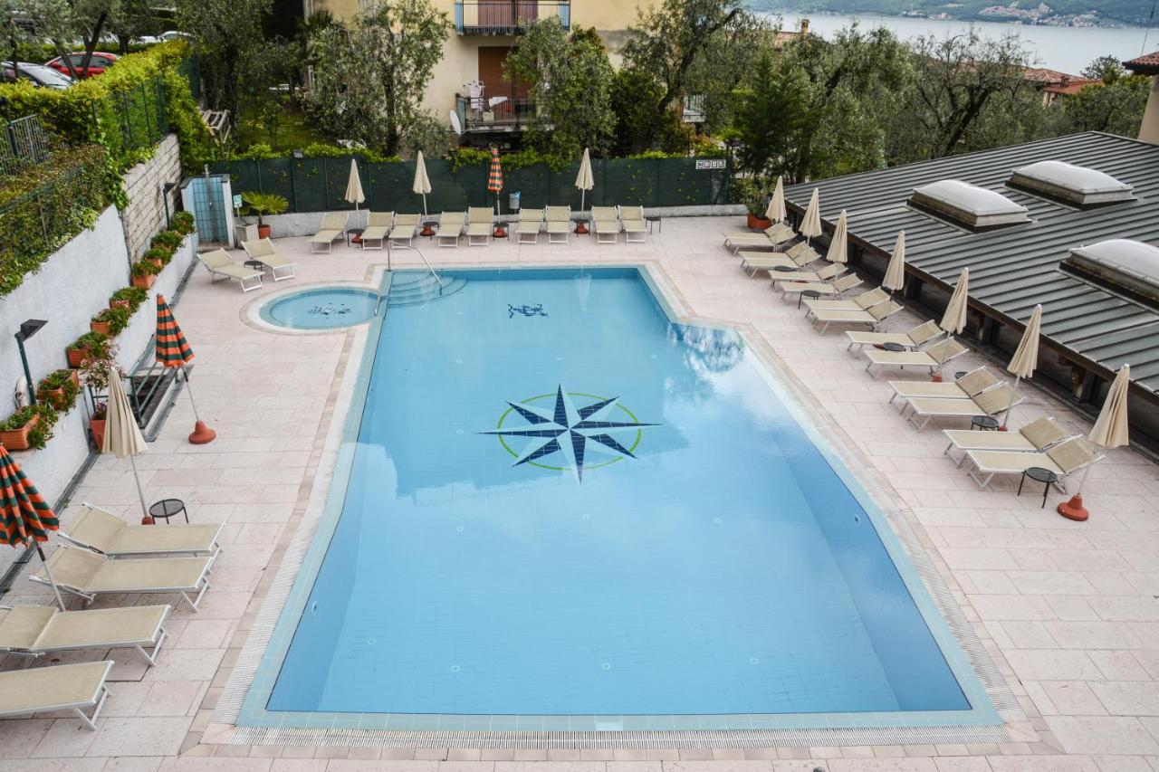 Hotel Florida Limone sul Garda Esterno foto