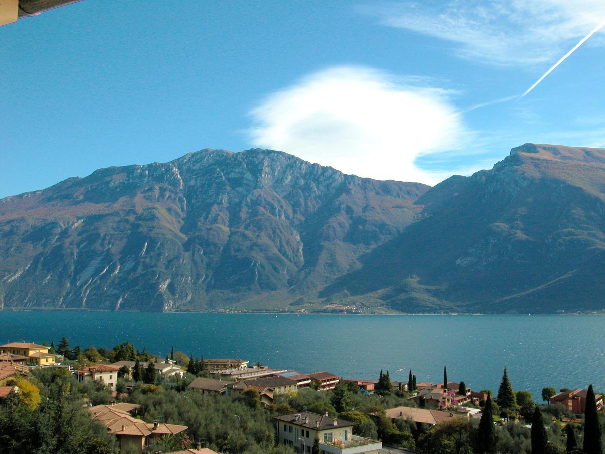 Hotel Florida Limone sul Garda Esterno foto