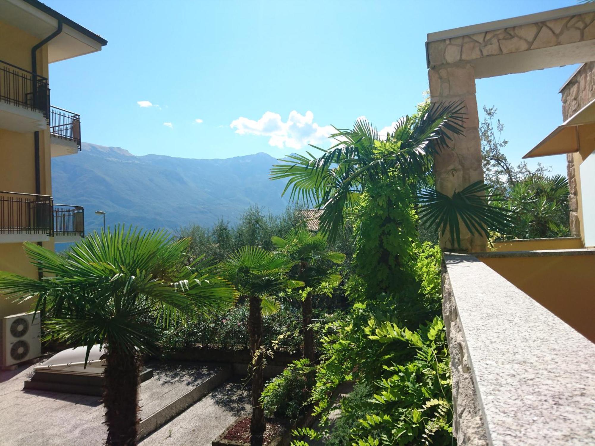 Hotel Florida Limone sul Garda Esterno foto