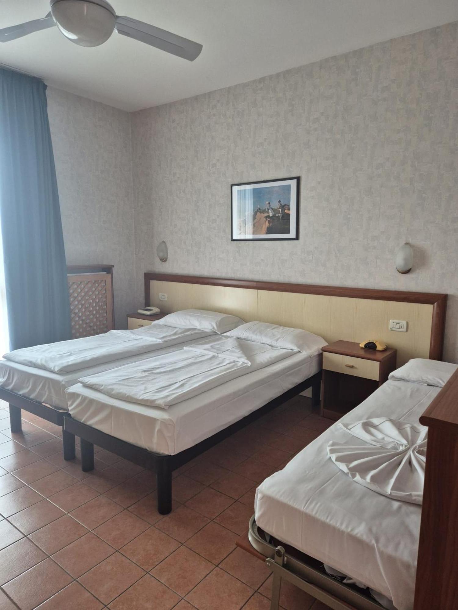 Hotel Florida Limone sul Garda Esterno foto