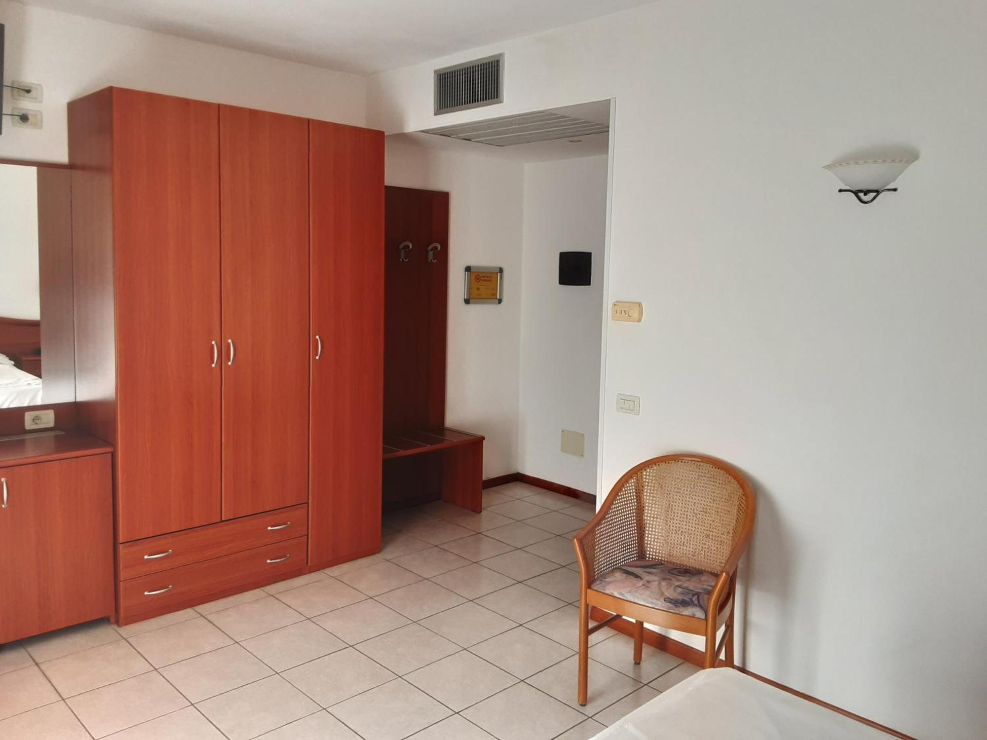 Hotel Florida Limone sul Garda Esterno foto