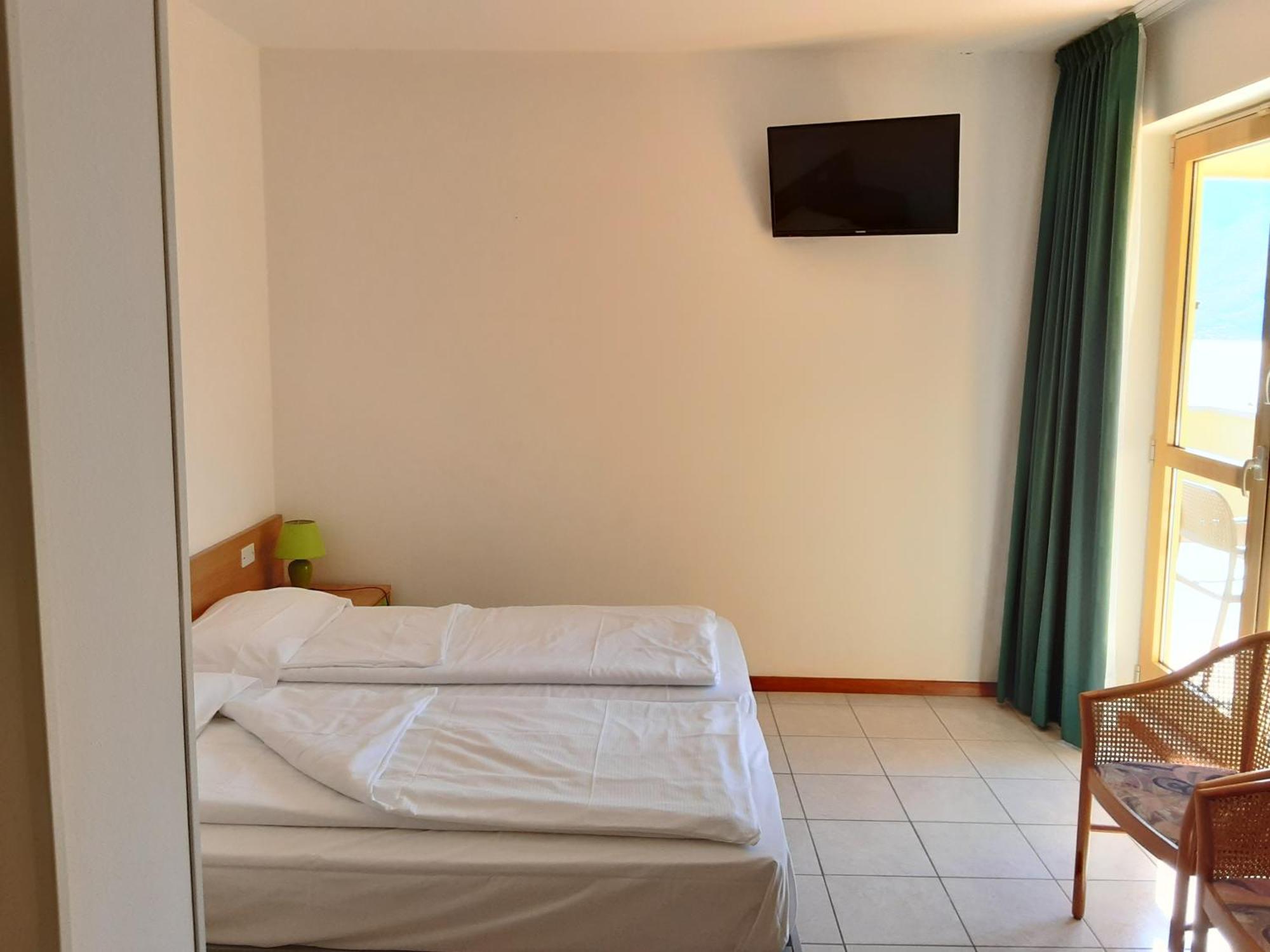 Hotel Florida Limone sul Garda Esterno foto